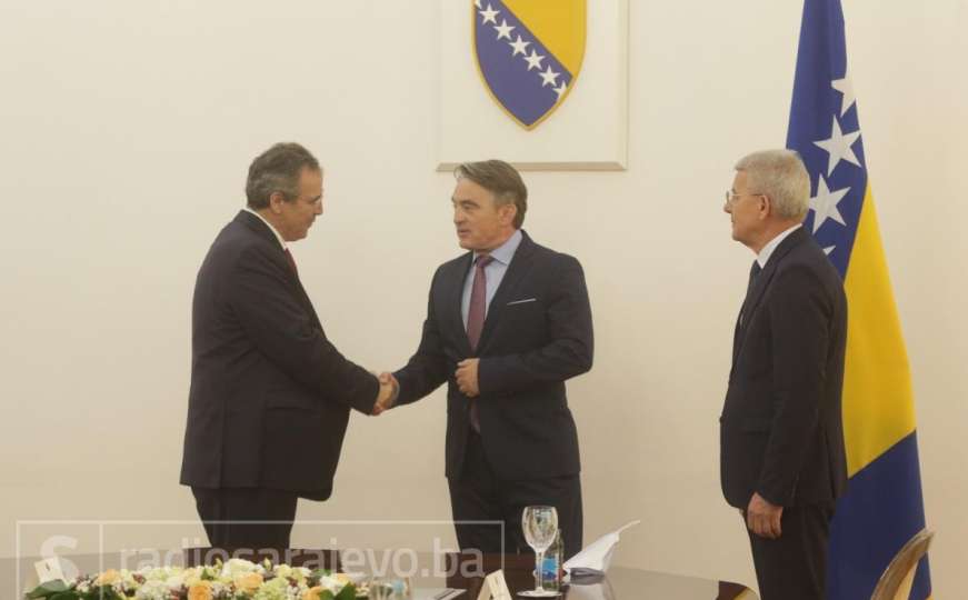 Bergera dočekali Komšić i Džaferović, Dodik nije došao u Predsjedništvo BiH